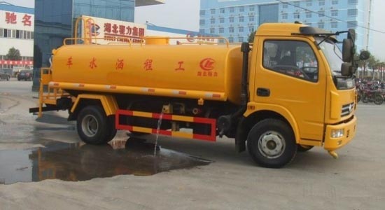 東風多利卡<a href=http://www.yingyingchuanmei.cn/ssc target=_blank class=infotextkey>灑水車</a>