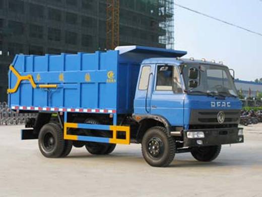東風(fēng)145對接式<a href=http://www.yingyingchuanmei.cn/ljc target=_blank class=infotextkey>垃圾車</a>出廠圖片