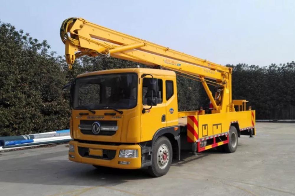 20-22米東風(fēng)天D9國(guó)六高空作業(yè)車