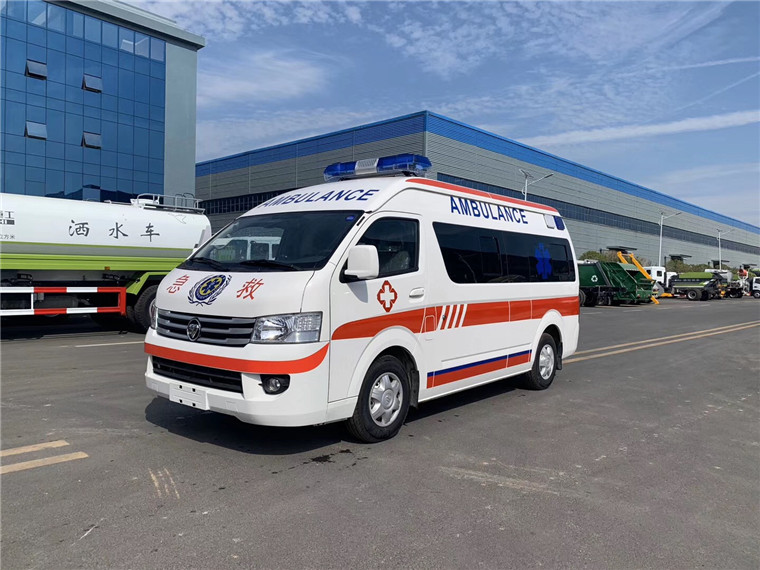 福田G9救護(hù)車(chē)空間大性?xún)r(jià)比高(國(guó)五)