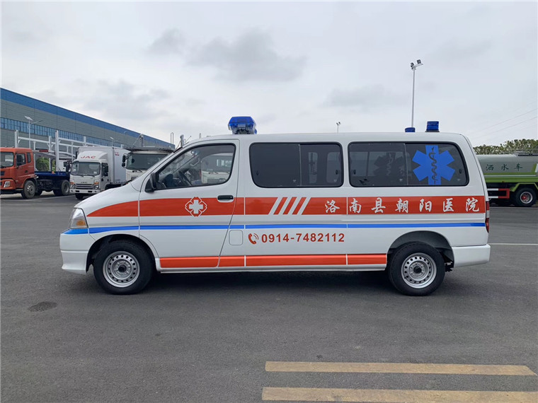 金杯快運(yùn)救護(hù)車(chē)(國(guó)六)