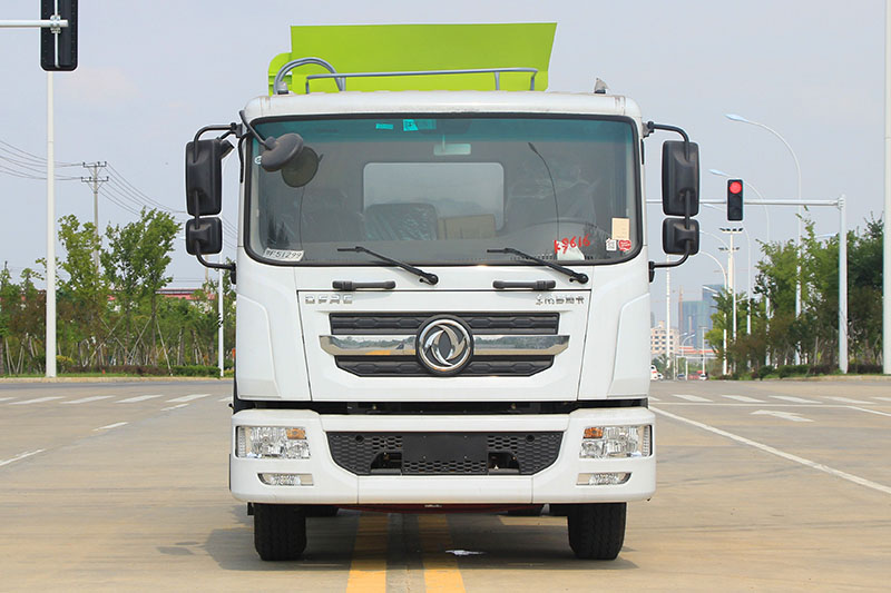 東風(fēng)D9國(guó)六 8方 圓罐餐廚垃圾車(chē)圖片4