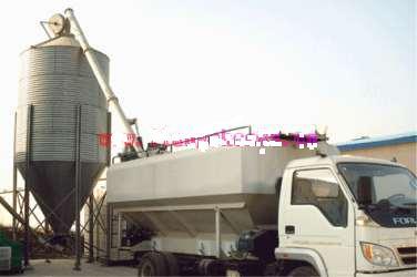 天錦散裝<a href=http://www.yingyingchuanmei.cn/siliaoche/ target=_blank class=infotextkey>飼料車</a>是如何完成卸料？