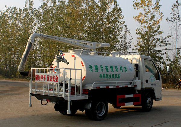 吸糞帶灑水兩用車(chē) 吸糞帶灑水兩用車(chē)